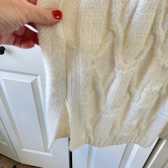 H&M cable knit sweater dress - Picture 3 of 7